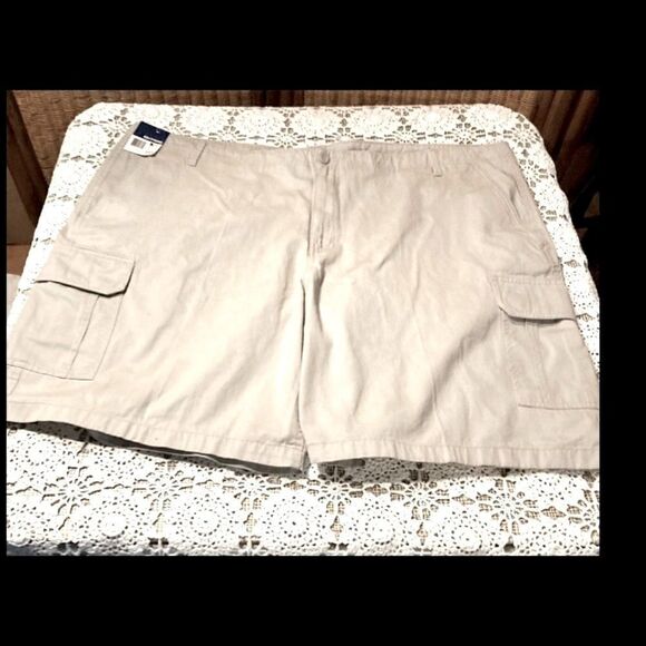 Mens khaki cargo shorts NWT - Picture 3 of 4